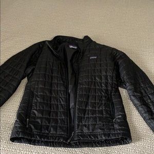 Patagonia puff jacket
